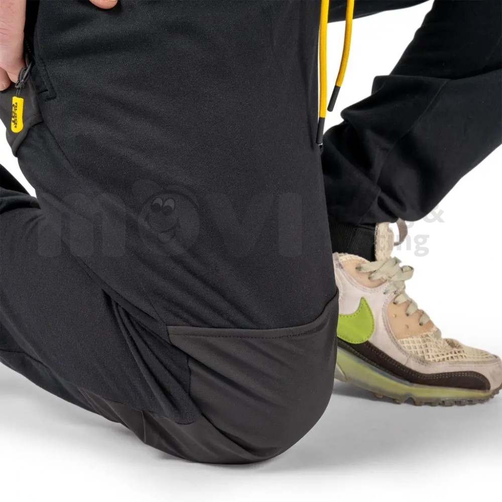 Панталони Black Cat HD Reinforced Joggers |  |  |