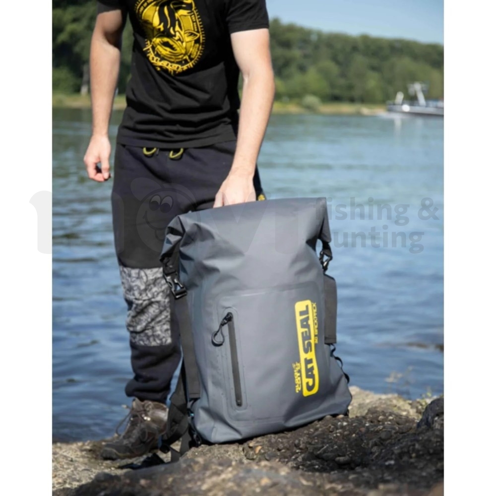 Водонепромокаема раница BLACK CAT Cat Seal 30L WP Rucksack | Аксесоари за риболов |  |